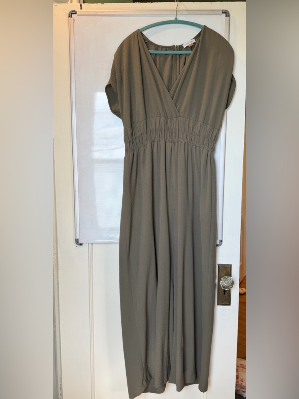 Calvin Klein Olive Green V-Neck Jumpsuit Romper Size Medium Summer